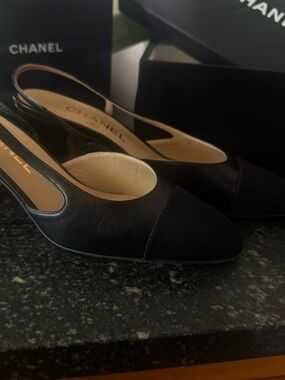 CHANEL Black Leather & Fabric Slingback Mules